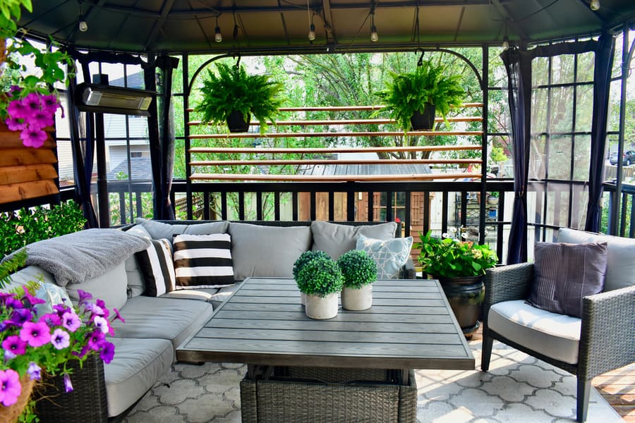 Outdoor Living Areas