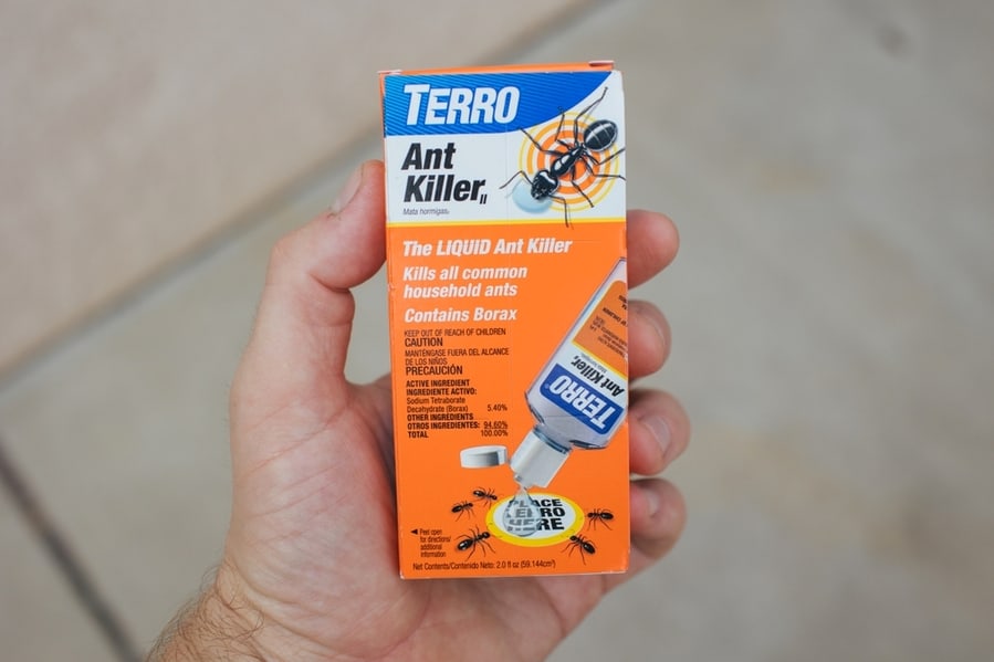 Use Ant-Killer Liquid Patches